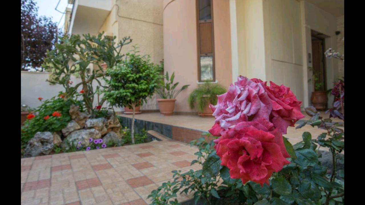 Dreamy Airport'S Apartment Heraklion  Exterior photo